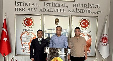 Bağcı, Anamur Adalet Sarayında incelemelerde bulundu