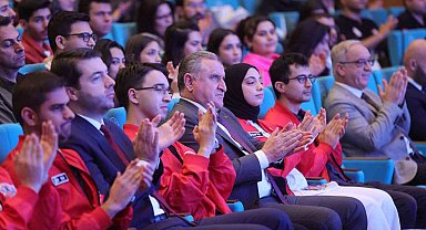 Bakan Bak: "Milli Teknoloji Hamlesi gümbür gümbür geliyor"