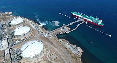 Bakan Bayraktar: "İhtiyaç duyduğumuz doğal gazın yarısını LNG olarak alabilir hale geldik"