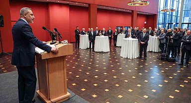 Bakan Fidan, Türkiye'nin Berlin Büyükelçiliğini ziyaret etti