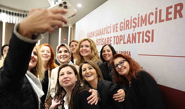 Bakan Göktaş: "Cam tavanları kırmak kolay değil ama azimle, sabırla ve kararlılıkla her engel aşılır"