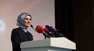 Bakan Göktaş: "Göçü; insanın, ailenin ve toplumun ruhunu etkileyen önemli bir süreç olarak görüyoruz"