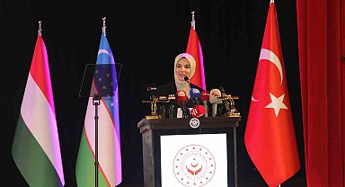 Bakan Göktaş: "Türkiye'nin geleceği güçlü aile yapısından geçiyor"