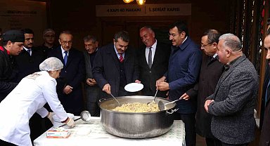 Bakan Tekin: "OHAL'in kaldırılması ve inanç özgürlüğü alanında atılan adımlar Türkiye'nin demokratikleşmesine önemli katkılar sağladı"