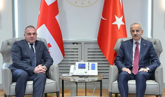 Bakan Uraloğlu Gürcistanlı mevkidaşı Sokhadze ile görüştü