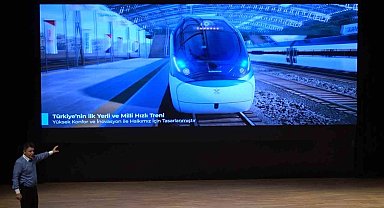 Bakan Yardımcısı Boyraz, gençlere milli hızlı treni böyle tanıttı
