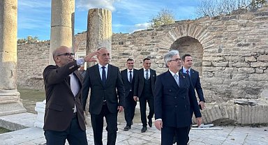 Bakan Yardımcısı Yelkenci, Stratonikeia Antik Kenti'ni gezdi