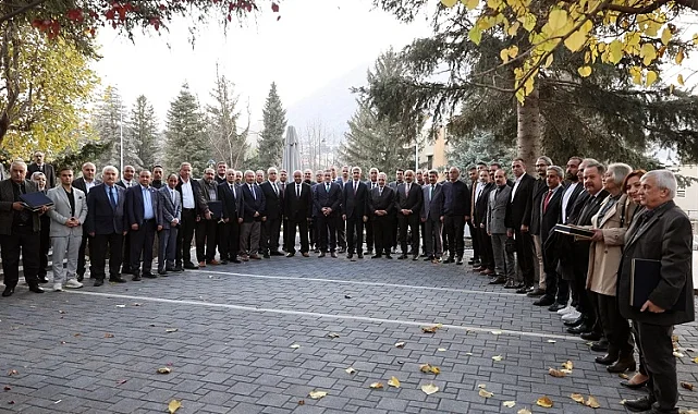 Bakan yardımcısından Mustafa Yalçın'a eğitim teşekkürü