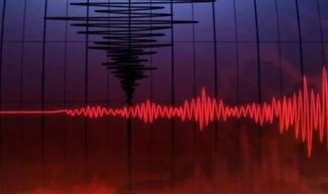 Balıkesir Sındırgı'daki peş peşe depremler korkuttu!