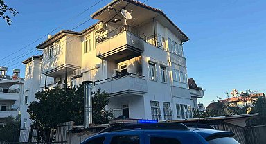 Balkonda söndürülmeden bırakılan mangal yangına sebep oldu