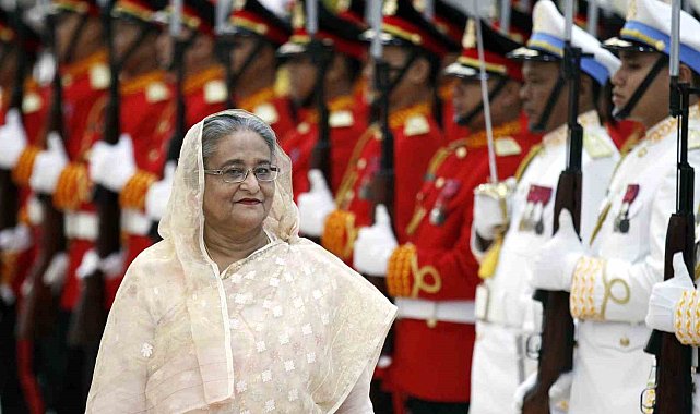 Bangladeş'te devrik Başbakan Hasina ve eski içişleri bakanına idam cezası