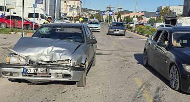 Bartın'da feci kaza: 3 yaralı