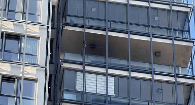 Başakşehir'de 27 katlı binada yangın paniği