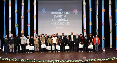 Başiskele'de 1219 öğrenciye YKS soru bankası desteği