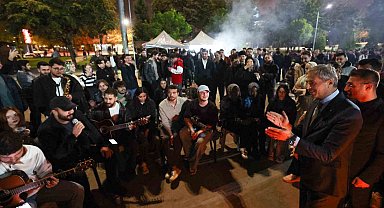 Başkan Alemdar ve Rektör Al, vize haftası öncesi öğrencilerle buluştu