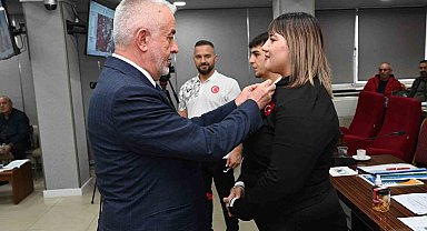 Başkan Başdeğirmen, başarılı sporcuları ödüllendirdi