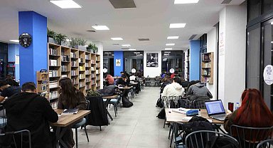 Başkan Çerçioğlu: "Gençlerimizin eğitim yolculuğunda yanlarında olmaya devam edeceğiz"