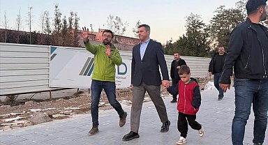 Başkan Çetinkaya, caddelerdeki çalışmaları yakından takip ediyor