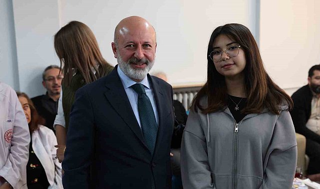 Başkan Çolakbayrakdar: "Gönülden gönüle kurduğumuz bağ, 8 yıl sonra bile aynı güçte duruyor"