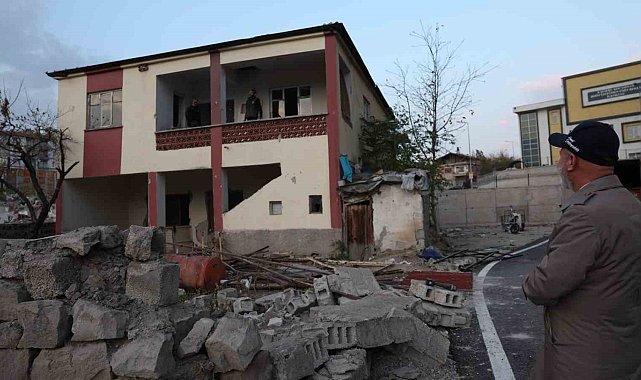 Başkan Çolakbayrakdar: "Uğurevler'de geleceğin modern mahallesini inşa ediyoruz"