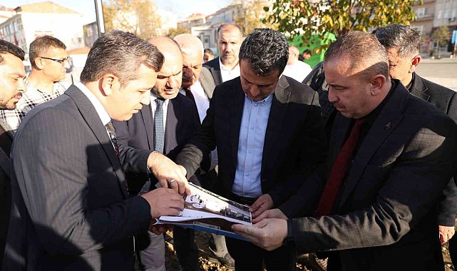 Başkan Doğan Alaçam'da projeleri inceledi