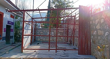 Başkan Kumral; "Çocuklarımız için okullarımıza desteğimizi sürdürüyoruz"