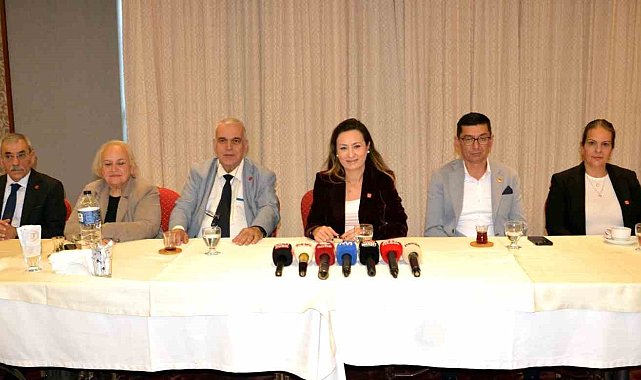 Başkan Özalper yeni yönetimiyle basının sorularını yanıtladı