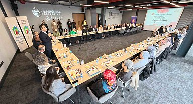 Başkan Özlü: "Güçlü kadın, güçlü Türkiye demektir"