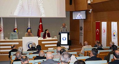 Başkan Yılmaz ekonomiye dair değerlendirmelerde bulundu