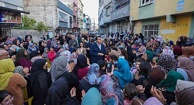 Başkan Yılmaz'ın mahalle ziyareti mitinge dönüştü