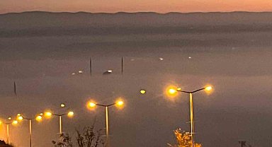 Batman'da yoğun sis ve gün batımı kartpostallık manzara oluşturdu
