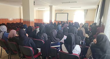 Bayburt'ta Kur'an kursu öğrencilerine yönelik seminerler devam ediyor