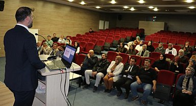 Bayburt'ta sağlık çalışanlarına 'Sağlık Tesisleri Değerlendirme Standartları Eğitimi' verildi