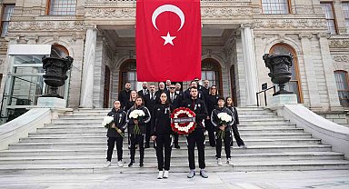 Beşiktaş Kulübü, Gazi Mustafa Kemal Atatürk'ü andı