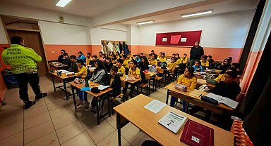 Beypazarı'nda okullarda trafik ve yaya güvenliği eğitimi