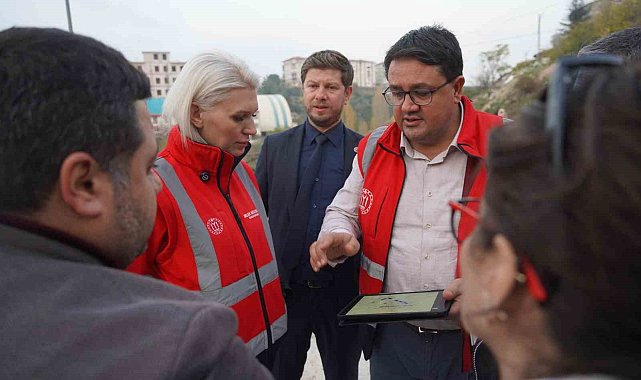 Bilecik'te atıl alanlar modern sosyal alanlara dönüşüyor