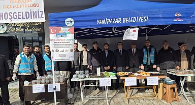 Bilecik'te Gazze yararına hayır çarşısı düzenlendi