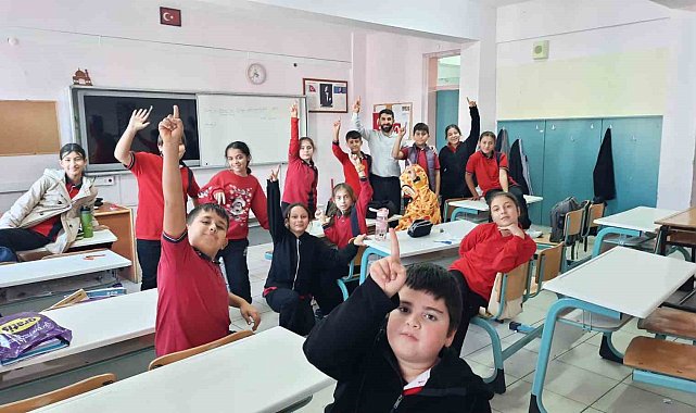 Bilecik'te gençler manevi değerlerle buluşuyor