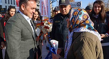 Bilecik'te kadına şiddete karşı farkındalık etkinliği