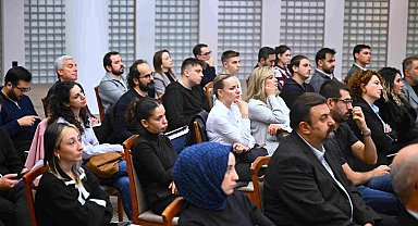 Bilişim sektörü BTSO Akademi'de geleceğin kodlarını yazdı