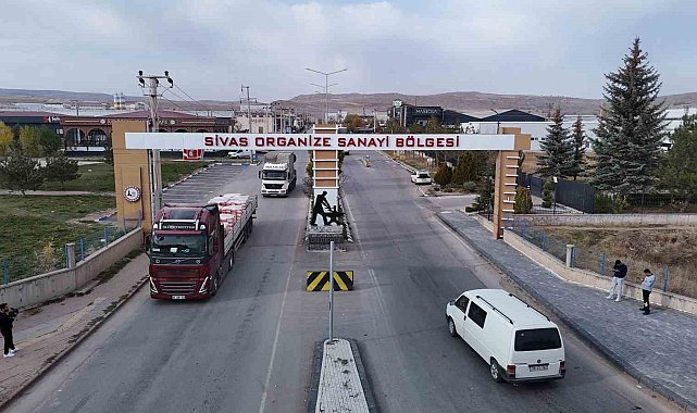Bir yanda sanayi üretimi yapılıyor, bir yanda doğa korunuyor