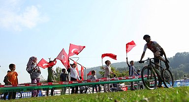Bisiklette Dünya Kupası'na Sakarya yeniden ev sahipliği yapacak