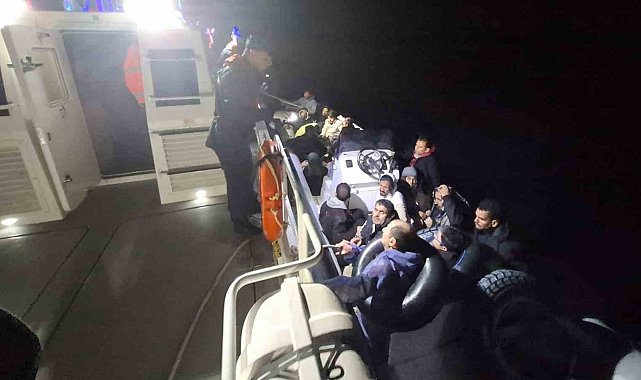 Bodrum'da 5'i çocuk 26 düzensiz göçmen kurtarıldı