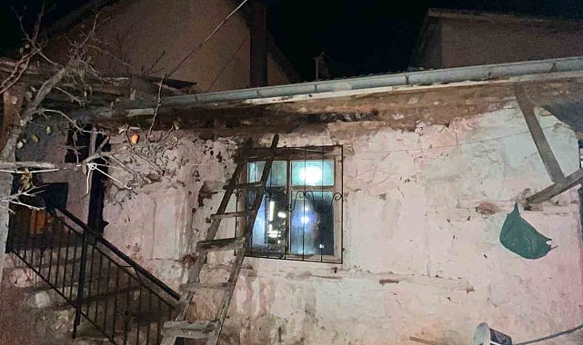 Bozkır'da baca temizliği yangına yol açtı