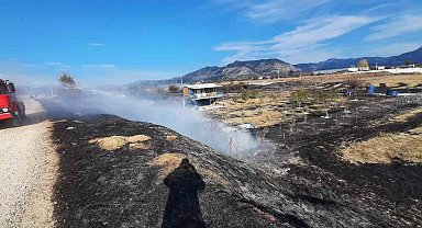 Bucak'ta arazi yangını itfaiye ekiplerince söndürüldü