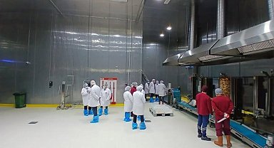 Buharkent'te kanatlı döner üretim tesisinde inceleme yapıldı