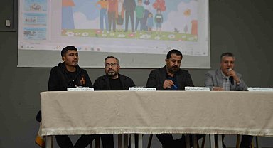 Bulanık'ta "Maarif Modeli Aile Konferansı" yoğun ilgi gördü