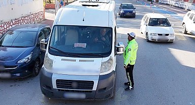 Burdur'da servis araçlarına yönelik denetim