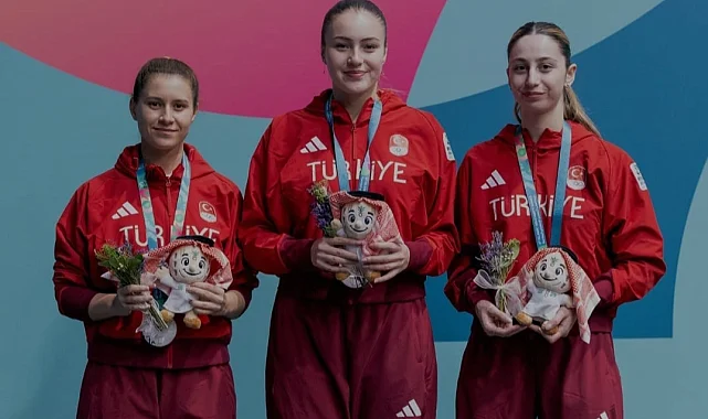 Bursa Büyükşehir'li Özge Yılmaz'dan masada gümüş madalya