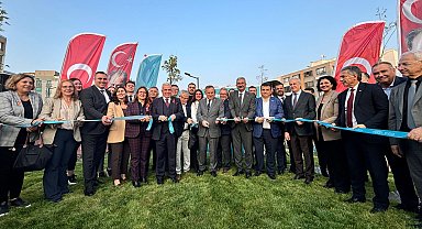 Bursa Nilüfer'de '30 Ağustos Zafer Parkı ve Koşu Yolu' açıldı